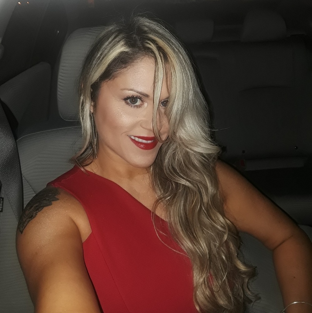 Meet your Posher, Sila